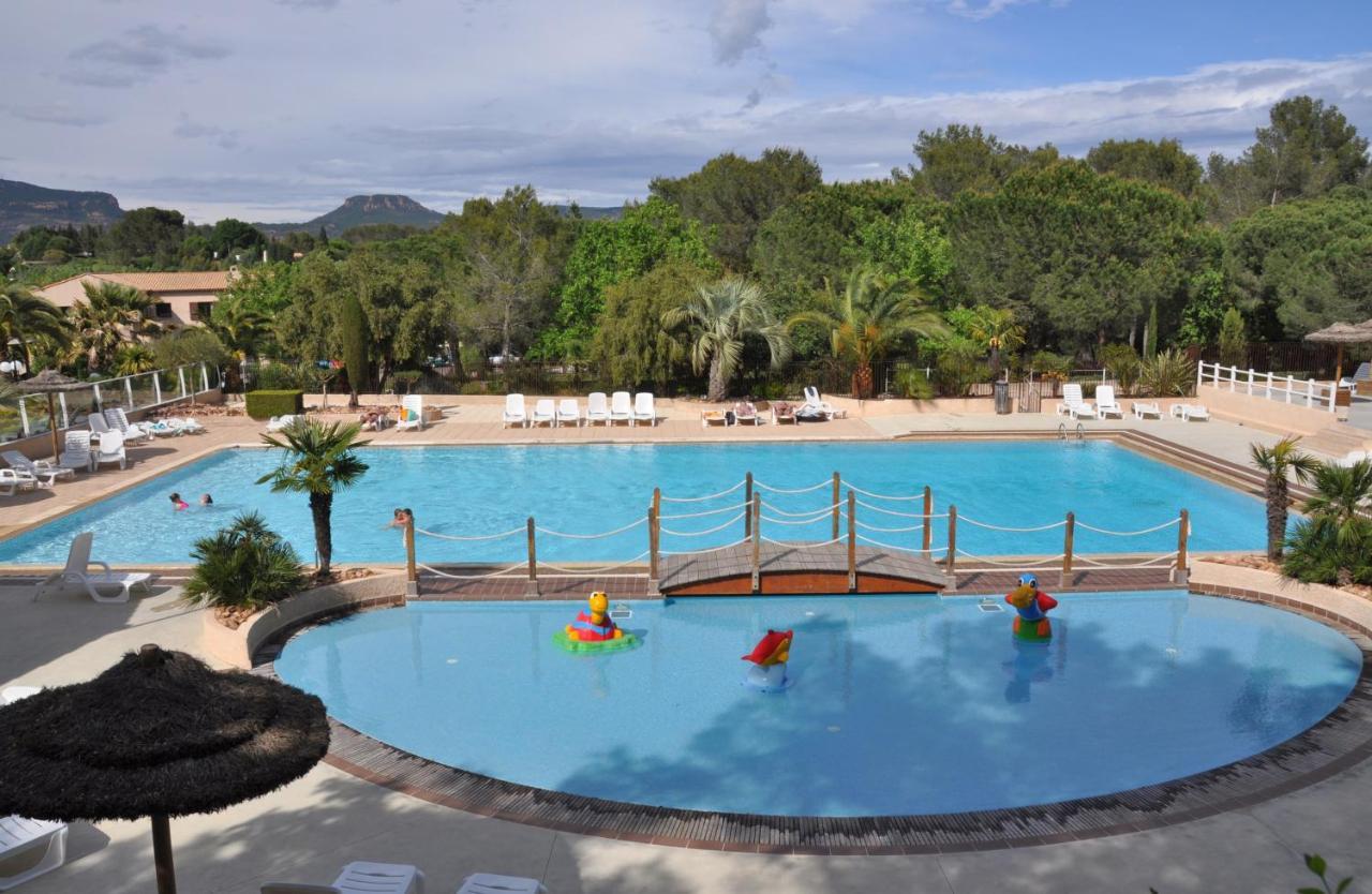 Campsite Greenchalets Sur Argens *